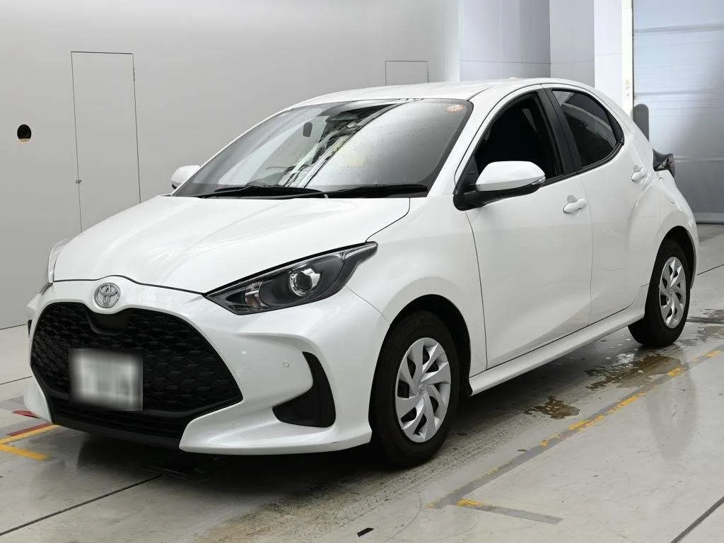 Toyota Yaris KSP210 2025