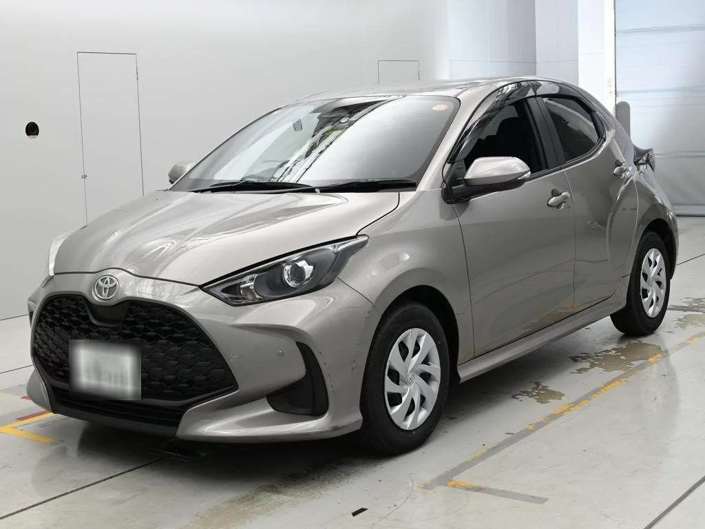 Toyota Yaris KSP210 2025