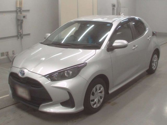 40026 Toyota Yaris MXPH10 2020 г. (CAA Tokyo)