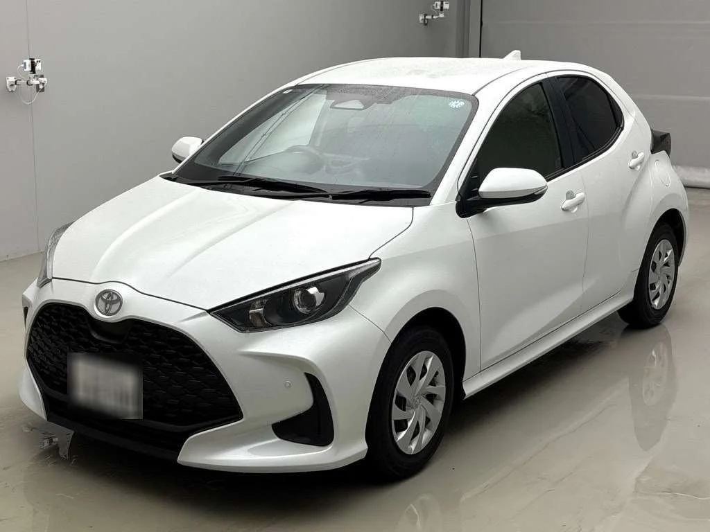 Toyota Yaris KSP210 2025