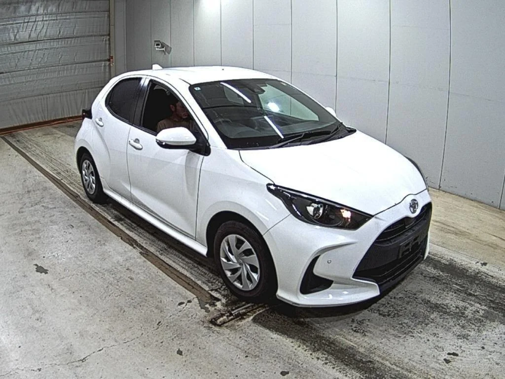 Toyota Yaris KSP210 2021
