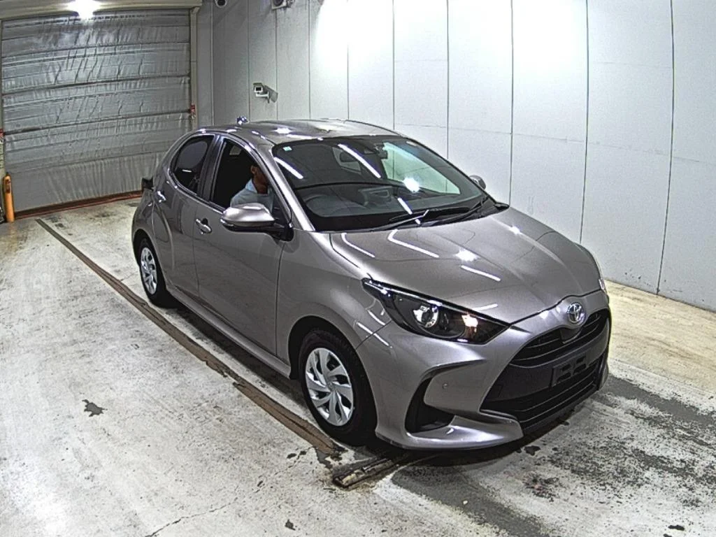 Toyota Yaris KSP210 2023