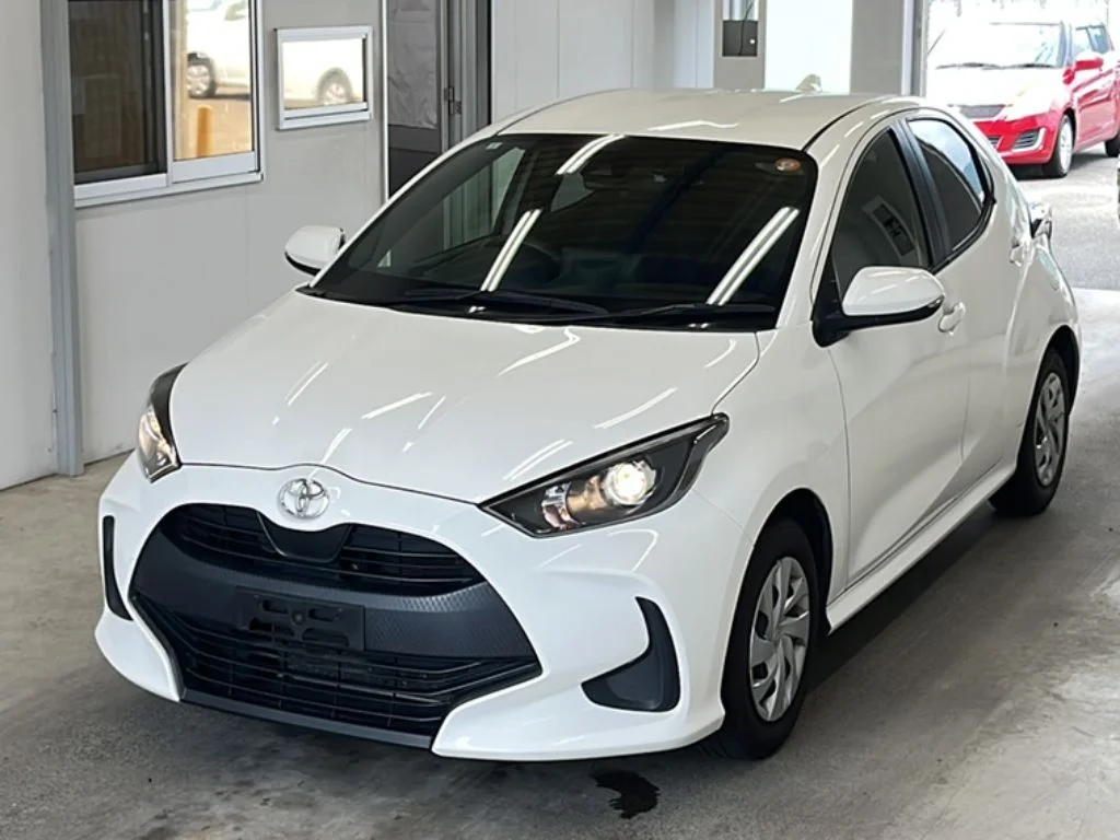 Toyota Yaris KSP210 2023