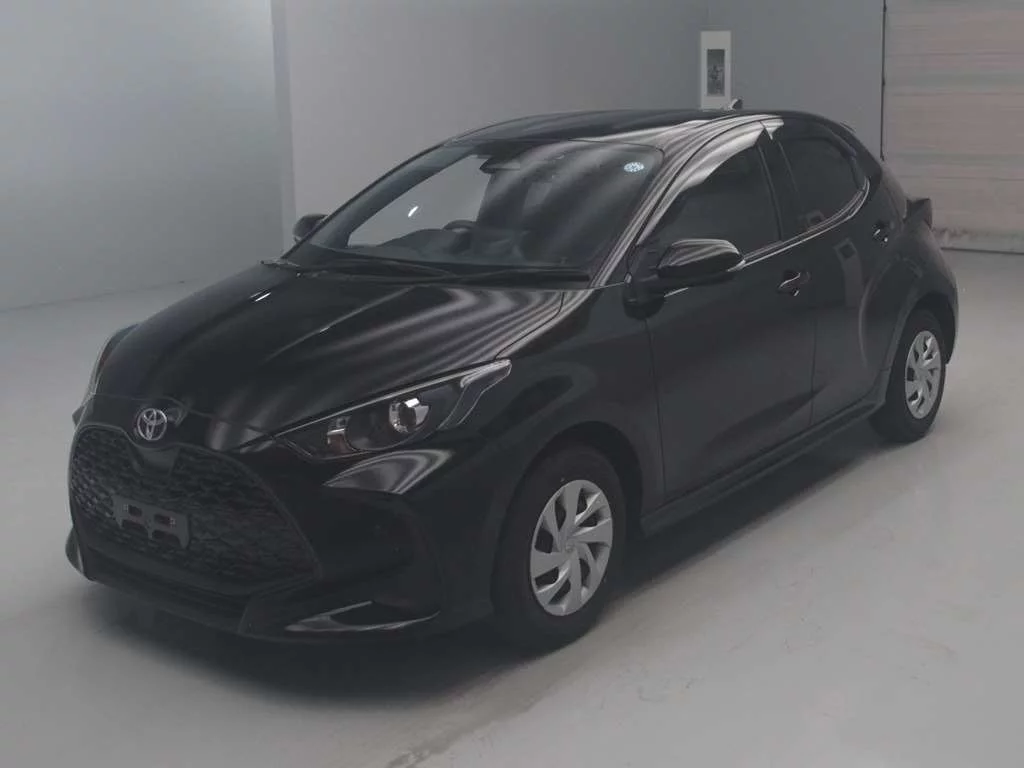 Toyota Yaris KSP210 2024