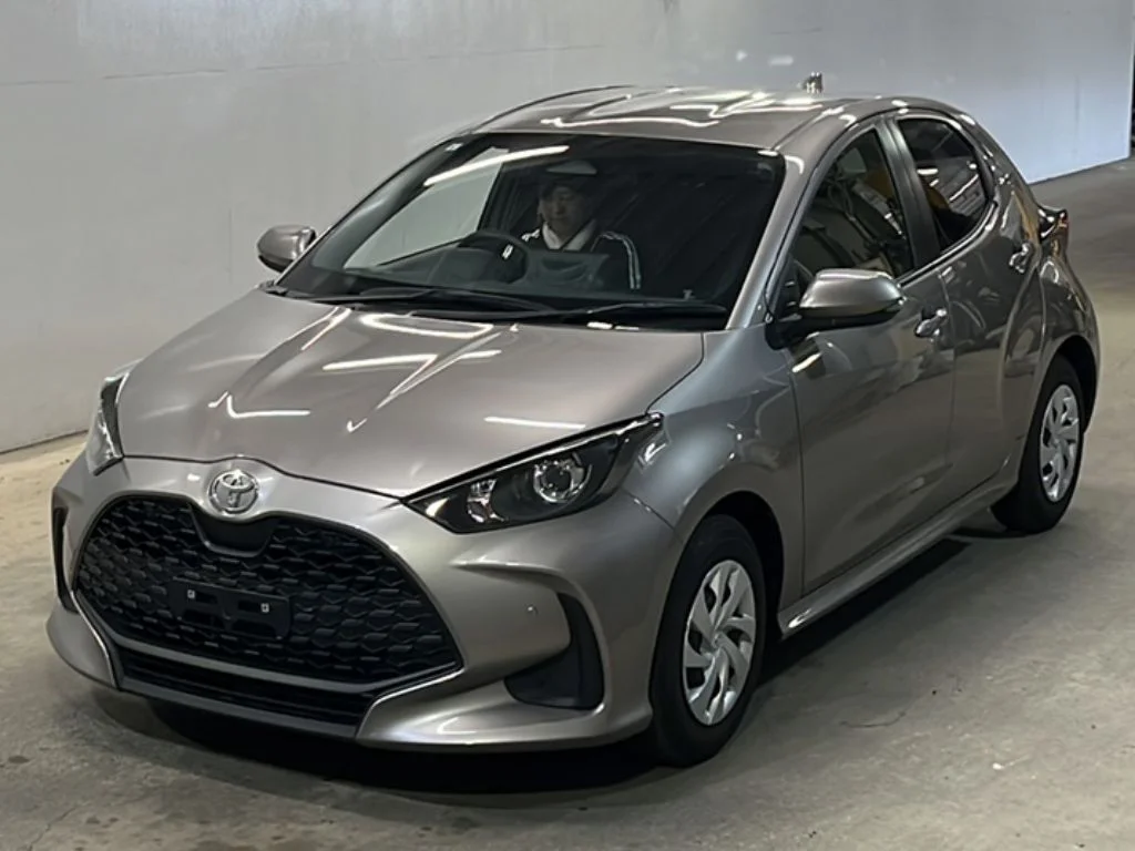 Toyota Yaris KSP210 2024