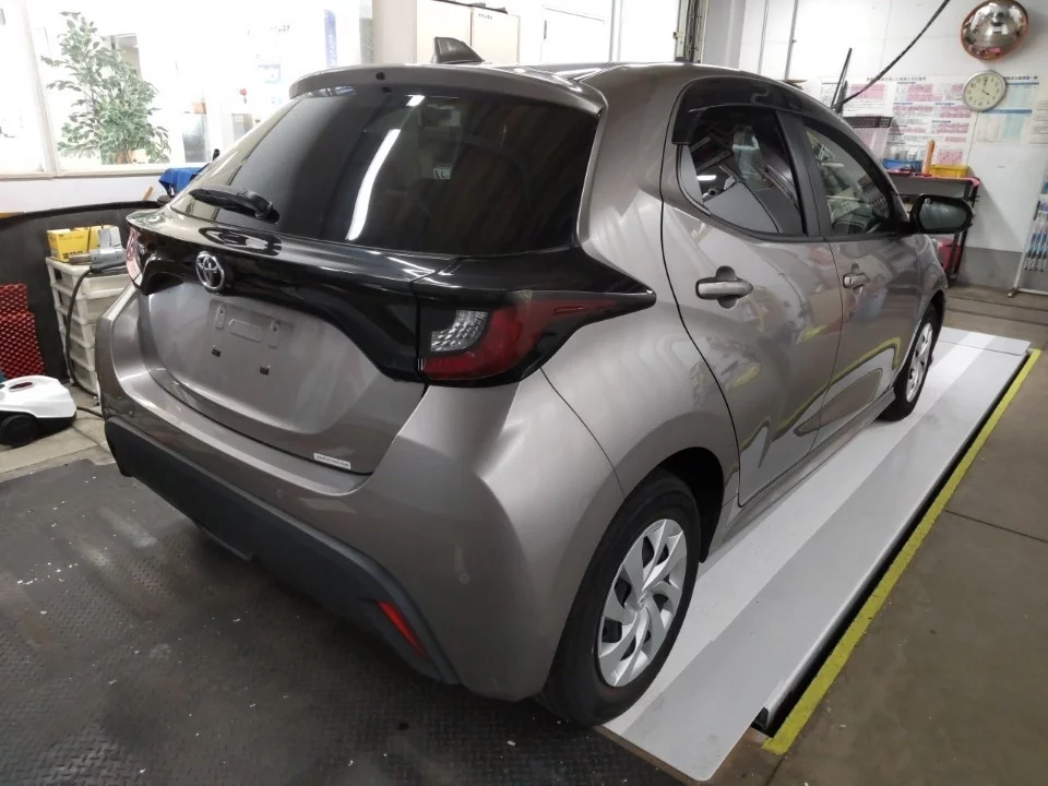 Toyota Yaris KSP210 2021