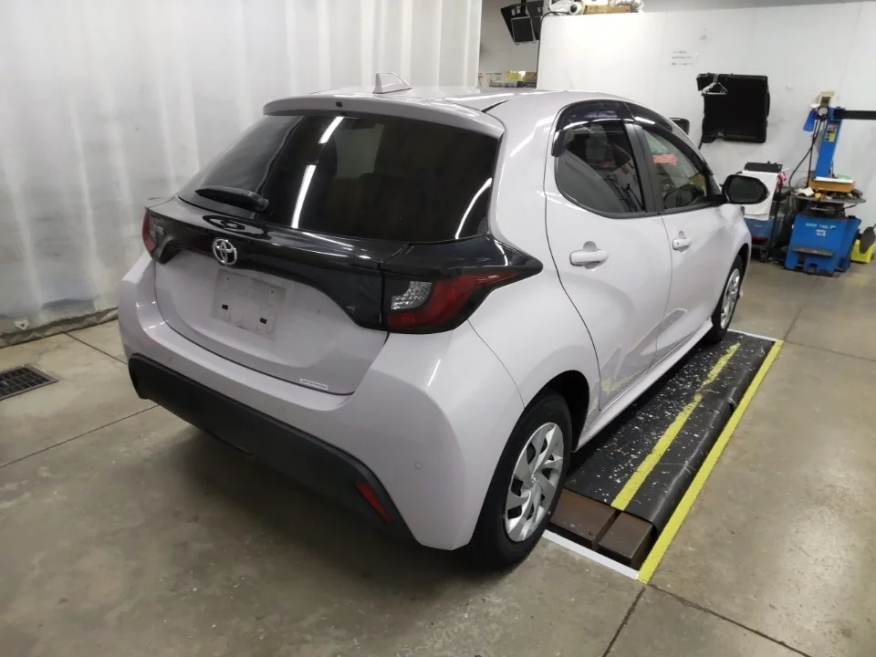 Toyota Yaris KSP210 2021