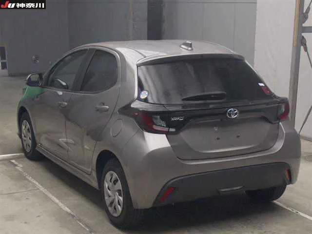 Toyota Yaris KSP210 2022