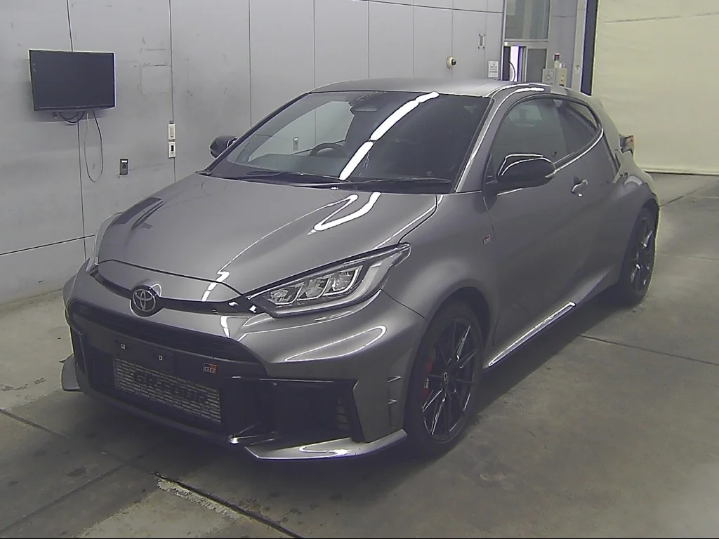 Toyota Yaris GXPA16 2024