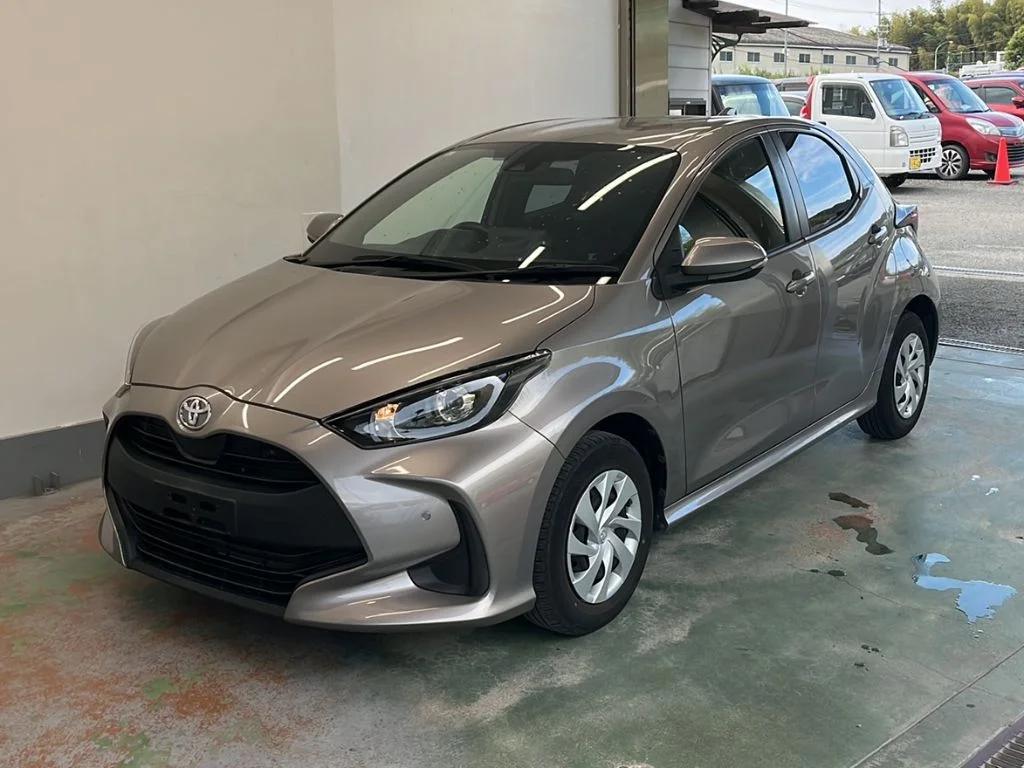 Toyota Yaris KSP210 2021
