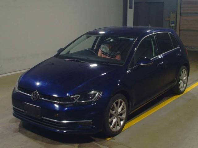 15017 VOLKSWAGEN GOLF AUCJZ 2018 г. (TAA Yokohama)