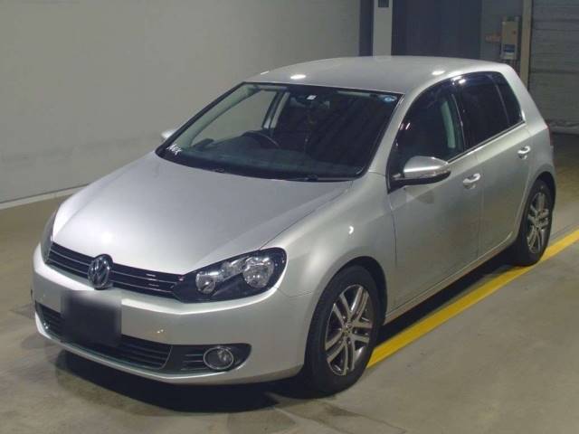 15034 VOLKSWAGEN GOLF 1KCAX 2011 г. (TAA Yokohama)