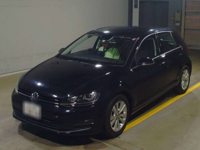 5002 VOLKSWAGEN GOLF AUCJZ 2014 г. (TAA Yokohama)