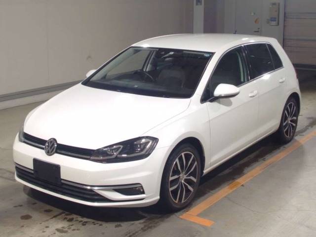 5005 VOLKSWAGEN GOLF AUCPT 2018 г. (TAA Minami Kyushu)