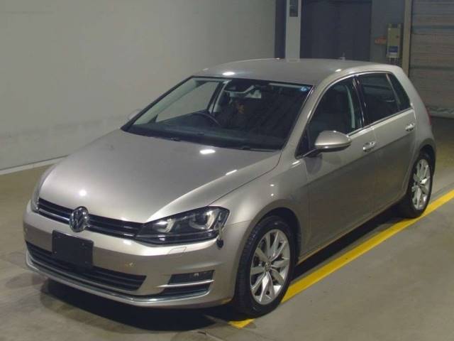 5007 VOLKSWAGEN GOLF AUCPT 2014 г. (TAA Yokohama)