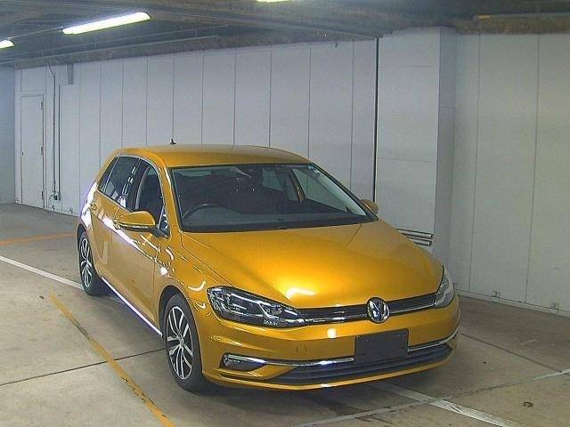 89 VOLKSWAGEN GOLF AUCPT 2018 г. (ZIP Osaka)