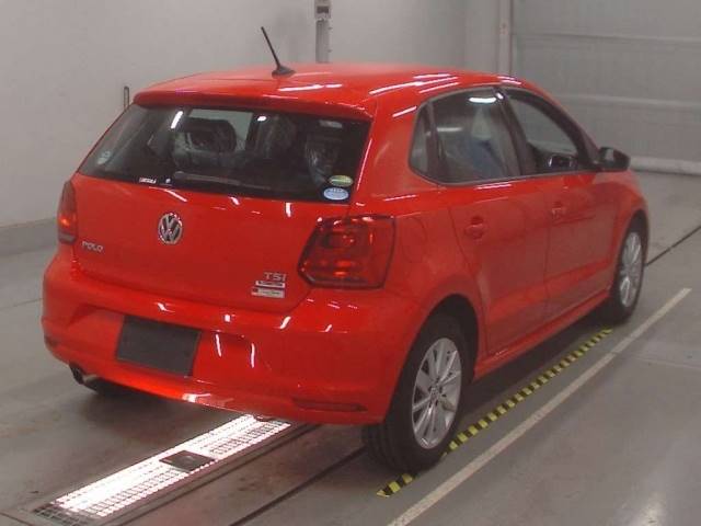 10144 VOLKSWAGEN POLO 6RCJZ 2016 г. (CAA Tokyo)