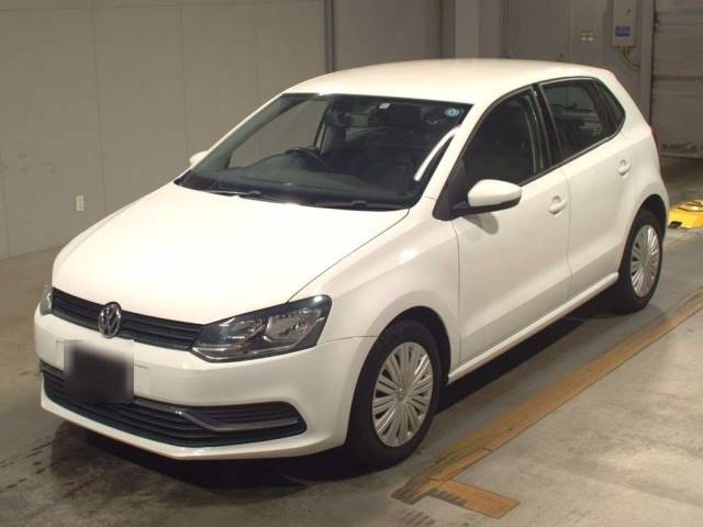 5003 VOLKSWAGEN POLO 6RCJZ 2014 г. (TAA Kyushu)