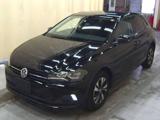 70132 VOLKSWAGEN POLO AWCHZ 2018 г. (TAA Tohoku)