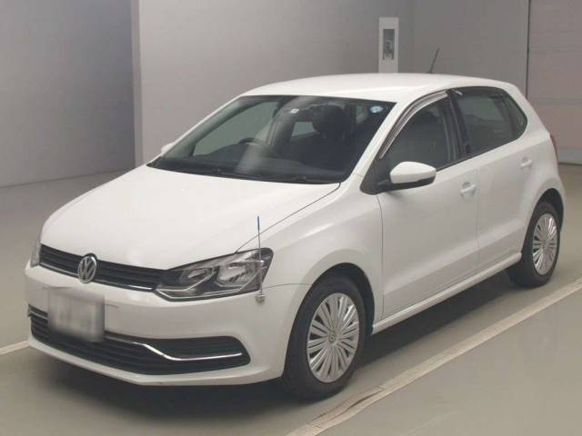 81043 VOLKSWAGEN POLO 6RCJZ 2017 г. (TAA Kantou)