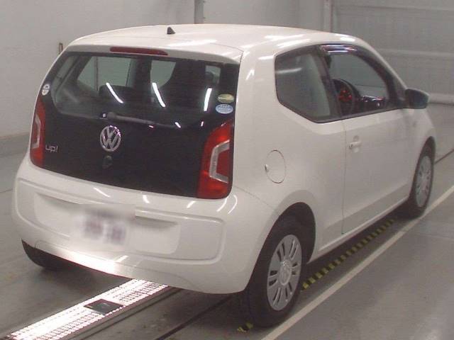 10010 VOLKSWAGEN UP AACHY 2014 г. (CAA Tokyo)