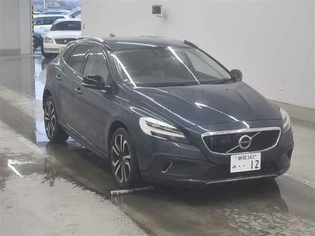 40007 VOLVO V40 MB420XC 2017 г. (MIRIVE Aichi)