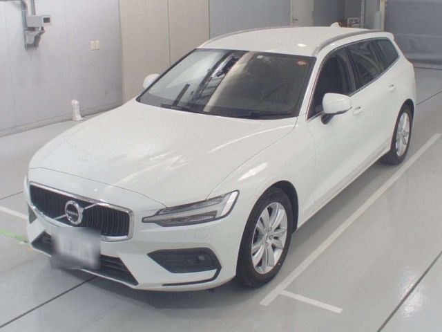 36731 VOLVO V60 ZB420 2020 г. (CAA Chubu)