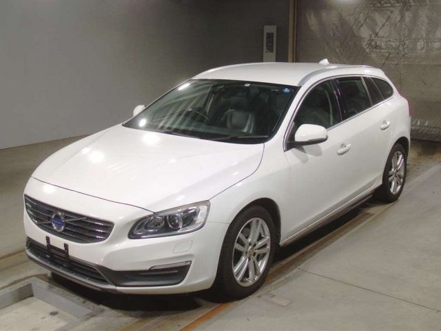 5029 VOLVO V60 2014 г. (TAA Kinki)