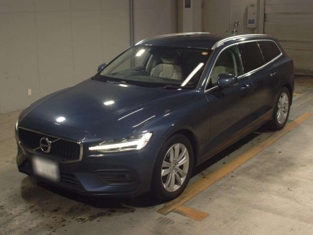 5003 VOLVO V60 2018 г. (TAA Kyushu)