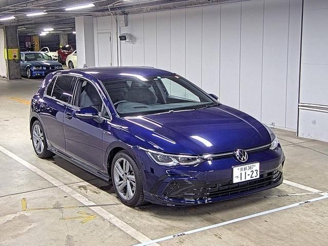 452 Volkswagen E-golf CDDFY 2021 г. (ZIP Osaka)