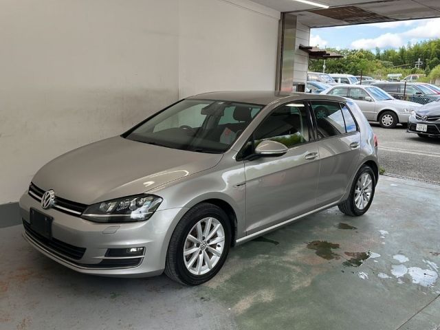 1010 Volkswagen Golf AUCJZ 2016 г. (KCAA Kyoto)