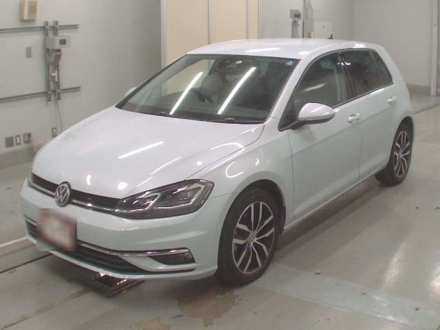 10101 Volkswagen Golf AUCPT 2018 г. (CAA Tokyo)