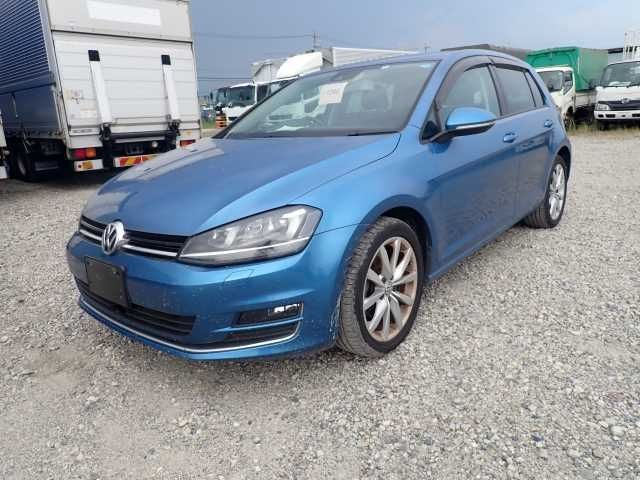 1048 Volkswagen Golf AUCPT 2016 г. (ORIX Kobe Nyusatsu)