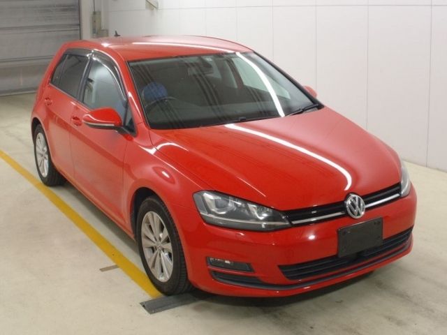 30 Volkswagen Golf AUCJZ 2015 г. (NAA Nagoya)