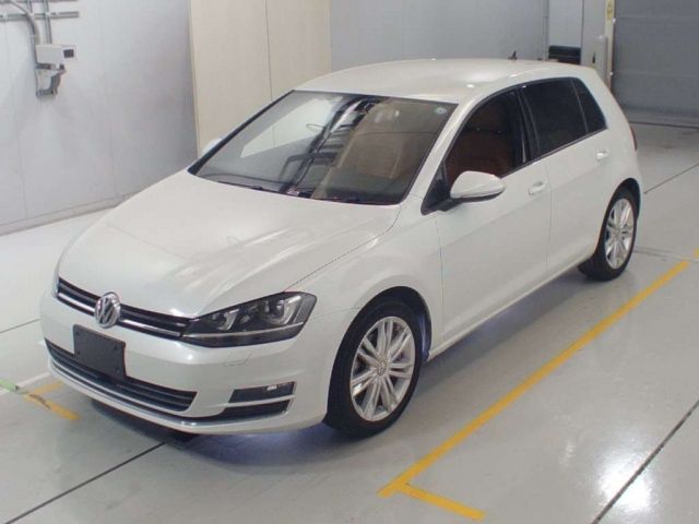 30193 Volkswagen Golf AUCPT 2015 г. (CAA Chubu)