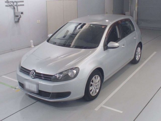 30221 Volkswagen Golf 1KCBZ 2012 г. (CAA Chubu)