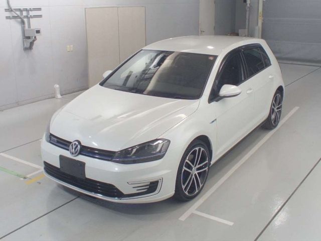 30342 Volkswagen Golf AUCUK 2016 г. (CAA Chubu)