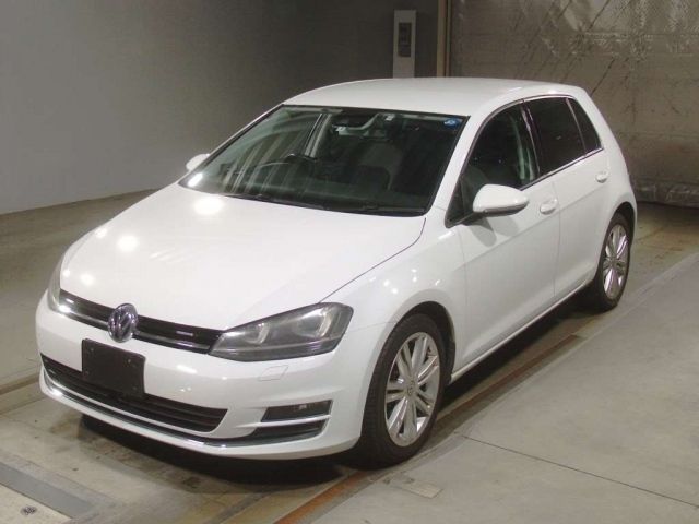 32012 Volkswagen Golf AUCPT 2013 г. (TAA Kinki)