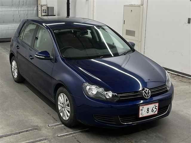 35005 Volkswagen Golf 1KCBZ 2013 г. (MIRIVE Saitama)