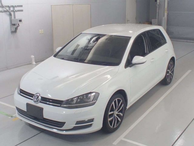 36050 Volkswagen Golf AUCPT 2017 г. (CAA Chubu)