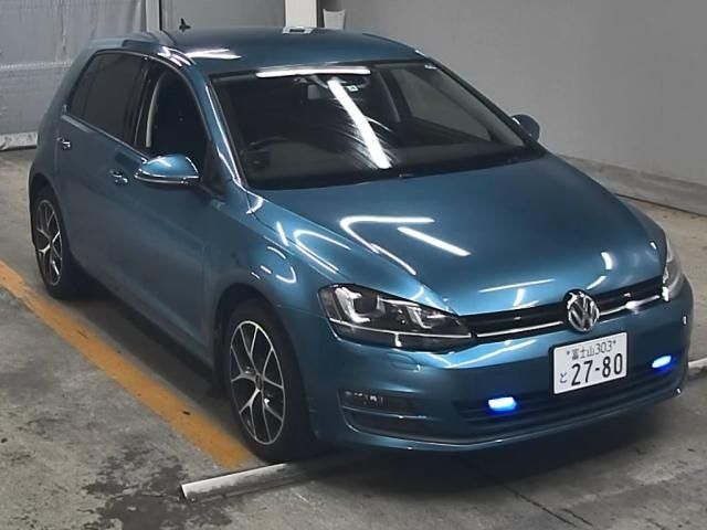 384 Volkswagen Golf AUCJZ 2015 г. (ZIP Tokyo)