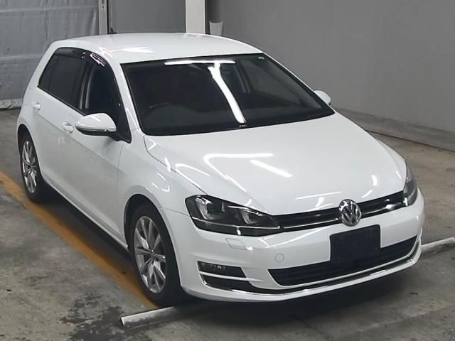 394 Volkswagen Golf AUCPT 2016 г. (ZIP Tokyo)