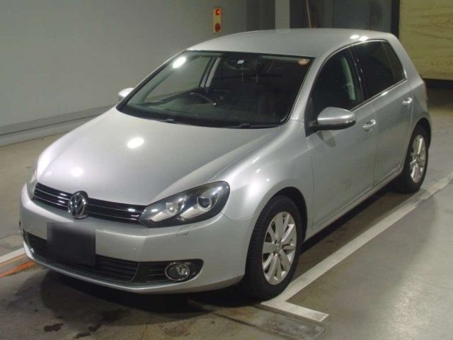 4821 Volkswagen Golf 1KCAX 2012 г. (TAA Hiroshima)