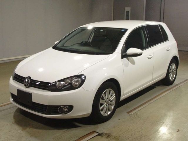 5005 Volkswagen Golf 1KCBZ 2012 г. (TAA Hyogo)