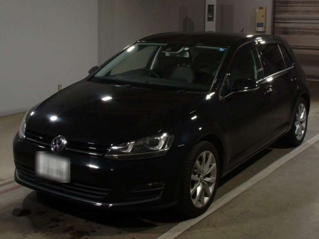 5010 Volkswagen Golf AUCPT 2015 г. (TAA Chubu)