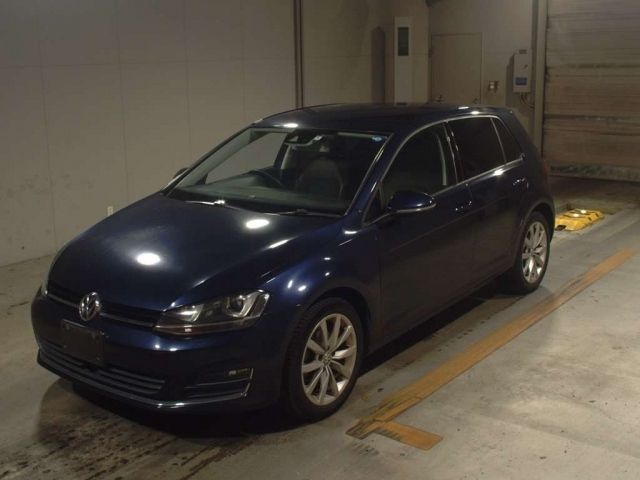 5016 Volkswagen Golf AUCPT 2014 г. (TAA Kyushu)