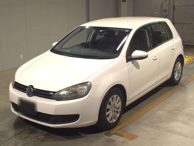 5021 Volkswagen Golf 1KCBZ 2013 г. (TAA Kyushu)