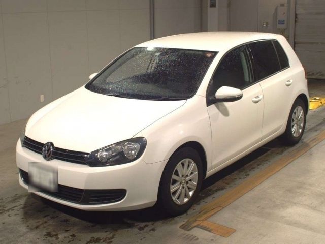 5051 Volkswagen Golf 1KCBZ 2013 г. (TAA Kyushu)