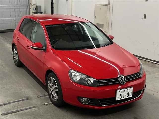 65101 Volkswagen Golf 1KCAX 2011 г. (MIRIVE Saitama)