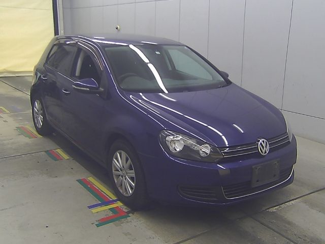 70106 Volkswagen Golf 1KCBZ 2013 г. (Honda Kansai)